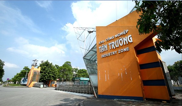 Công ty Đầu tư và Phát triển Hạ tầng Nam Quang, chủ đầu tư KCN Tân Trường nợ gần 20 tỷ đồng tiền sử dụng đất.