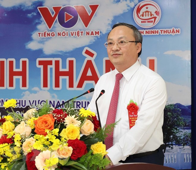 Ông Đỗ Tiến Sỹ, Tổng Giám đốc Đài Tiếng nói Việt Nam phát biểu tại lễ khánh thành Đài Phát sóng khu vực Nam Trung Bộ ở Ninh Thuận.