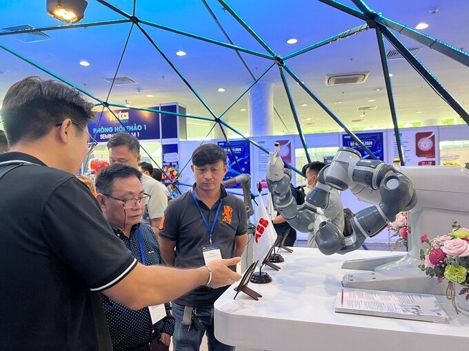 Các công nghệ, máy móc tiên tiến nhất được trưng bày tại MTA Vietnam 2023.