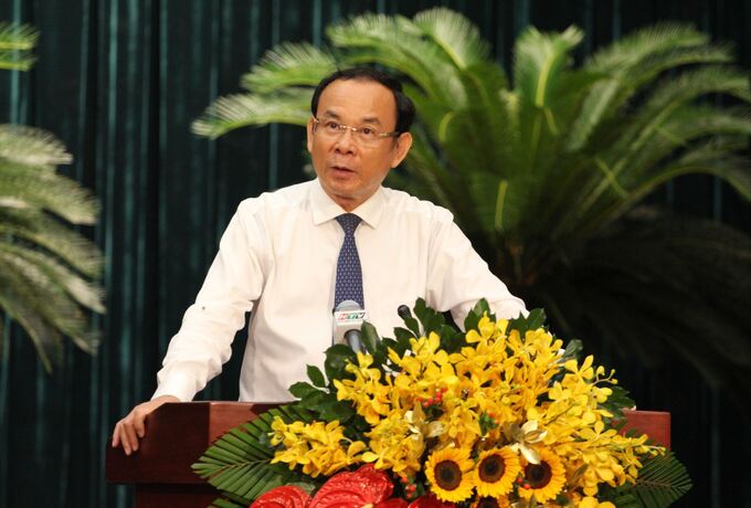 Ông Nguyễn Văn Nên, Ủy viên Bộ Chính trị, Bí thư Thành ủy Thành phố Hồ Chí Minh dự và phát biểu chỉ đạo khai mạc kỳ họp thứ 10 HĐND Tp.HCM khóa X.