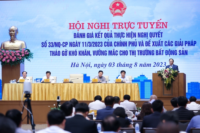 Thủ tướng Phạm Minh Chính nhấn mạnh, tiếp tục chung tay tháo gỡ vướng mắc, thúc đẩy thị trường bất động sản phát triển an toàn, hiệu quả, bền vững.