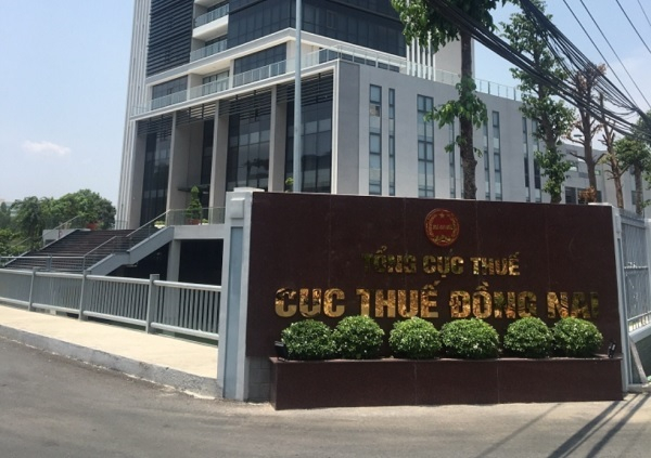 Cục Thuế tỉnh Đồng Nai yêu cầu tạm hoãn xuất cảnh đối với Chủ tịch HĐTV Công ty TNHH Đầu tư bất động sản Long Hưng Phát.