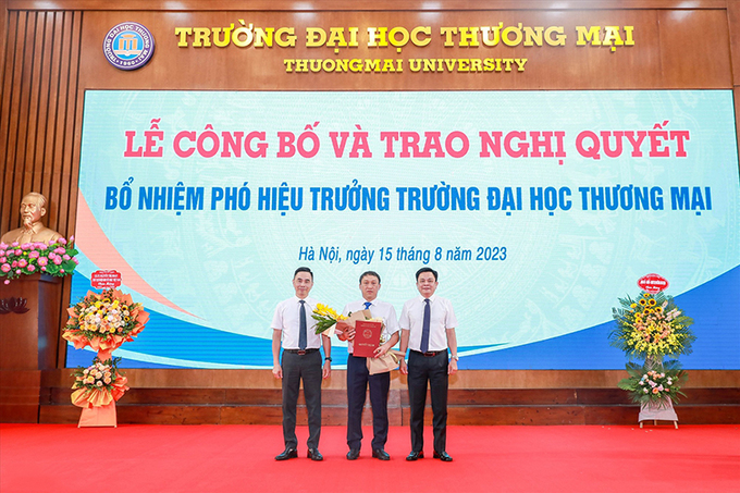 PGS.TS Nguyễn Đức Nhuận được bổ nhiệm làm Phó hiệu trưởng Trường Đại học Thương mại. Ảnh: Nhà trường