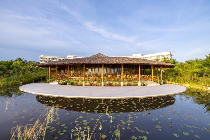 Nhà hàng Ana Sand House