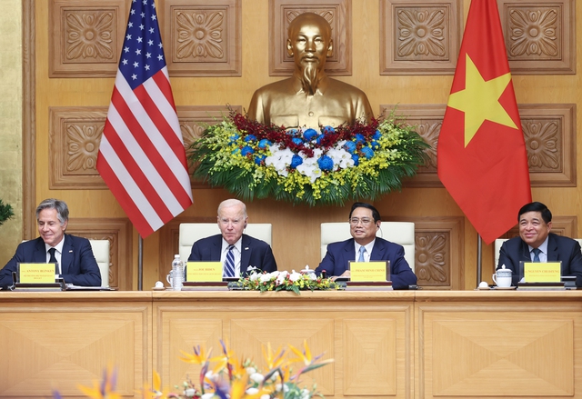 Thủ tướng Phạm Minh Chính và Tổng thống Hoa Kỳ Joe Biden tham dự Hội nghị cấp cao Việt Nam - Hoa Kỳ về đầu tư và đổi mới sáng tạo. (Ảnh: VGP)
