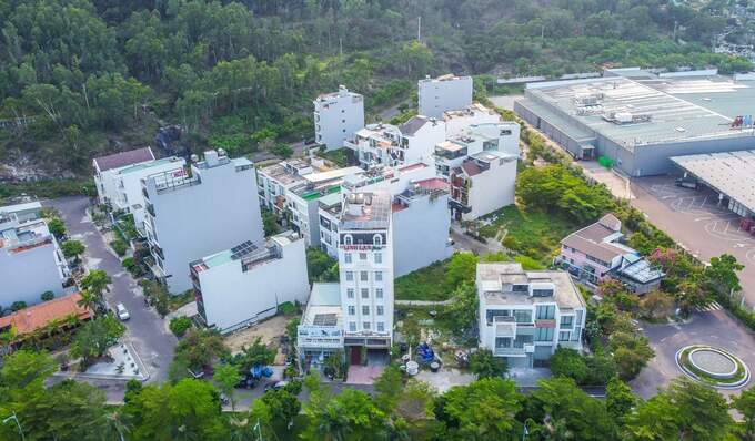Dự án Khu đô thị xanh Vũng Chua của Công ty TNHH Đầu tư và Xây dựng Kim Cúc được phép chuyển quyền sử dụng đất đã đầu tư xây dựng hạ tầng cho người dân tự xây nhà ở khu nhà ở liên kế (khu đất bằng)