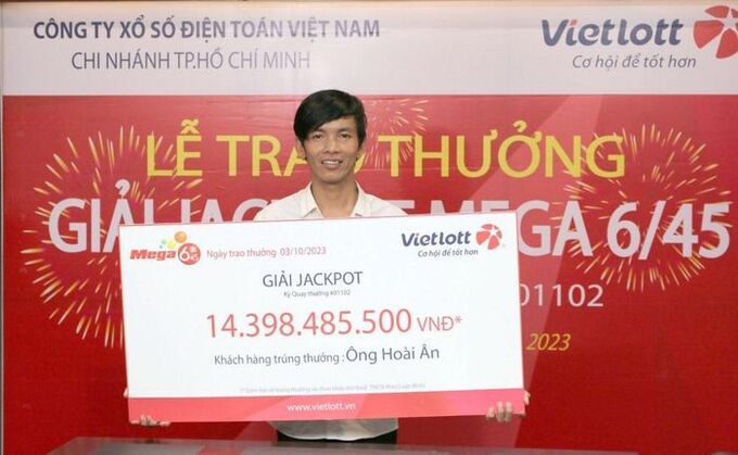 Anh Nguyễn Hoài Ân vừa nhận giải thưởng Jackpot hơn 14 tỷ đồng.