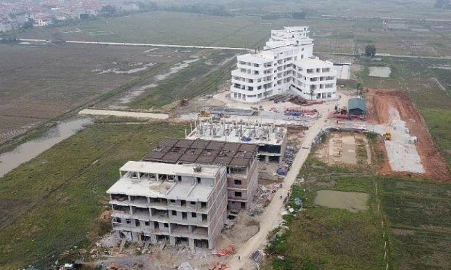 Dự án Bệnh viện Đa khoa, Viện nghỉ dưỡng và Khu nhà ở đô thị của Công ty TNHH MTV Tiến Mạnh Lai Châu dính lùm xùm xây dựng không phép.