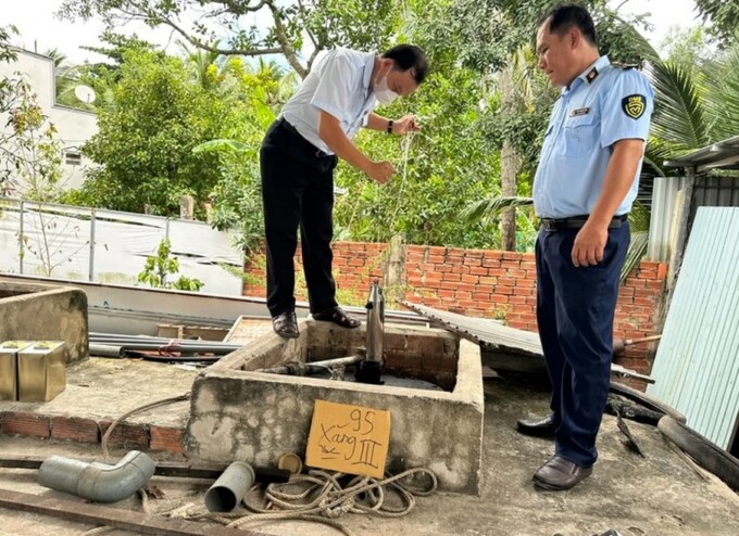 Tỉnh Hậu Giang xử phạt một doanh nghiệp kinh doanh xăng dầu hơn 390 triệu đồng với hai hành vi vi phạm. Ảnh: DMS Hậu Giang