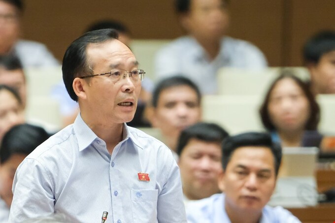 Đại biểu Trần Văn Tuấn (đoàn Bắc Giang) đề xuất nhà nước thu hồi đất cho tất cả dự án nhà ở thương mại.