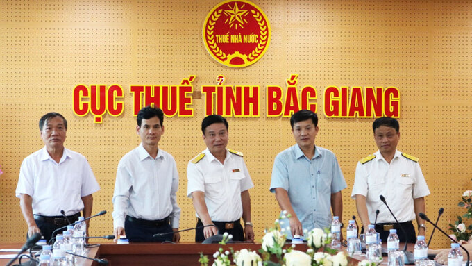 15 khách hàng trúng thưởng Chương trình “Hóa đơn may mắn” quý 3/2023 tại Bắc Giang.
