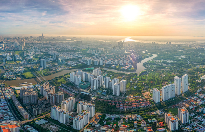 Lãi suất kém hấp dẫn, nhà đầu tư trông chờ vào bất động sản