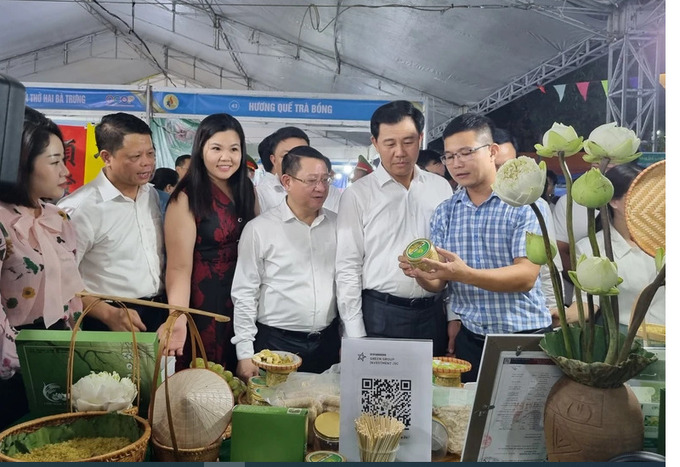 Hợp tác xã Green Farm Mê Linh tham gia sự kiện giới thiệu sản phẩm OCOP năm 2023.
