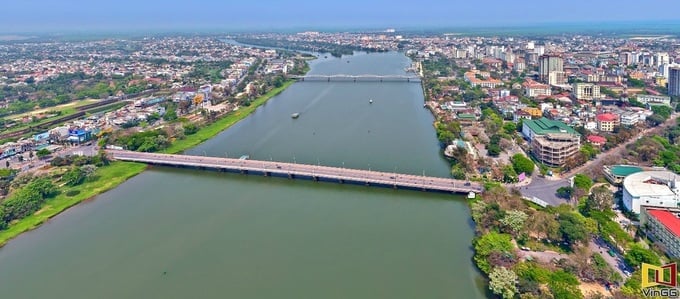 Theo kế hoạch, thành phố Huế sẽ được chia tách thành 2 quận nằm ở hai bờ sông Hương.
