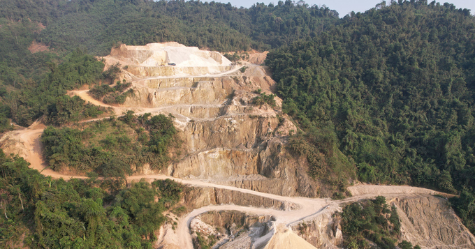 Một mỏ khai thác thác cao lanh của Công ty Sông đà Lào Cai.