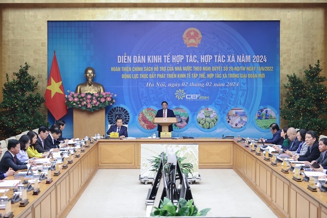 Thủ tướng Phạm Minh Chính đánh giá tỷ trọng đóng góp của khu vực kinh tế tập thể vào GDP còn thấp.