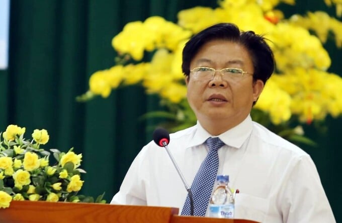 Ông Hà Thanh Quốc (nguyên Giám đốc Sở GD&ĐT Quảng Nam) và Tổ nghiệm thu bàn giao trang thiết bị dạy và học ngoại ngữbị buộc nộp lại Ngân sách số tiền hơn 4,85 tỷ đồng