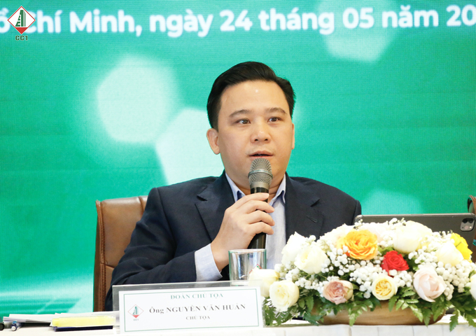 Ông Nguyễn Văn Huấn – Chủ tọa điều hành ĐHĐCĐ thường niên CC1 năm 2024.