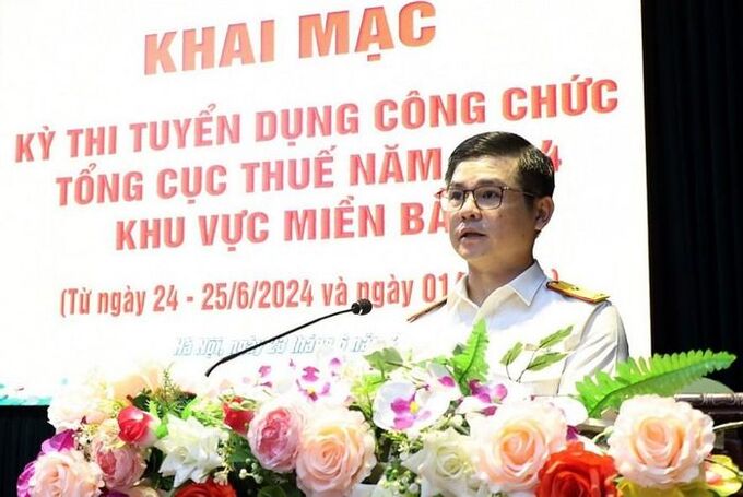 Phó tổng cục trưởng Tổng cục Thuế Vũ Chí Hùng - Chủ tịch Hội đồng phát biểu chỉ đạo tại lễ khai mạc. Ảnh: Nam Anh