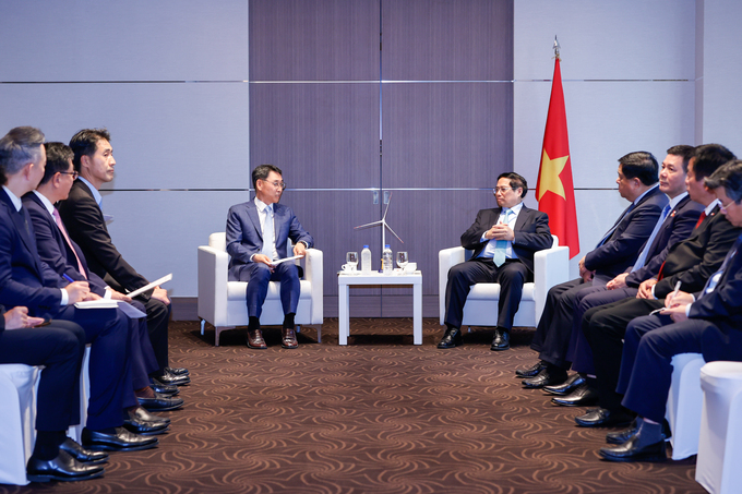 Thủ tướng đánh giá cao những đóng góp thiết thực, hiệu quả của Doosan Enerbility tại Việt Nam thời gian qua về sản xuất các thiết bị công nghiệp và thiết bị năng lượng - (Ảnh: VGP/News).
