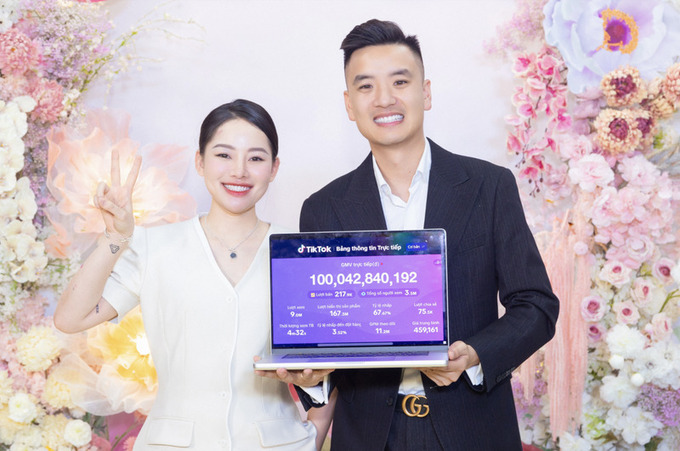 Một cá nhân thu về 100 tỷ đồng sau phiên livestream (Ảnh: Quyền Leo daily)