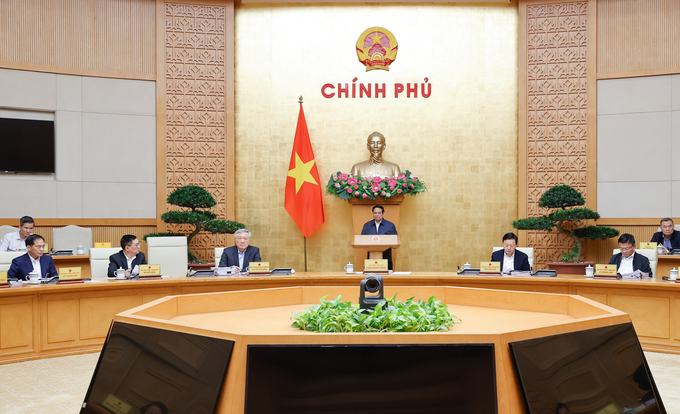 Chính phủ họp phiên thường kỳ tháng 11.