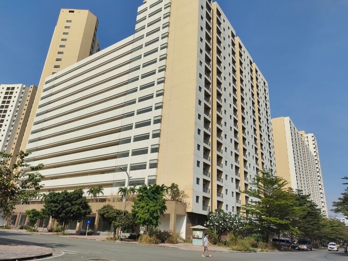 Một lãnh đạo doanh nghiệp bất động sản nhận định: Gần như 100% các Ban quản trị chung cư hiện nay không xuất hóa đơn.