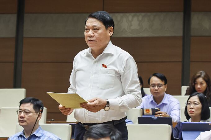 Đại biểu Nguyễn Thành Nam (Phú Thọ).