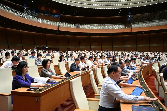 Quốc hội thông qua Nghị quyết của Quốc hội thí điểm về một số cơ chế, chính sách đặc thù phát triển nhà ở xã hội.
