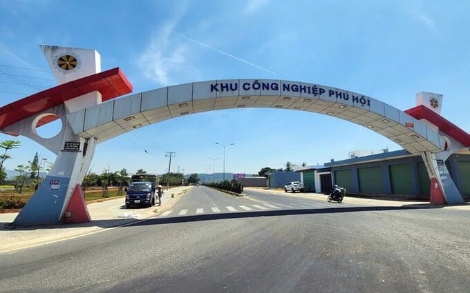 Khu công nghiệp Phú Hội.