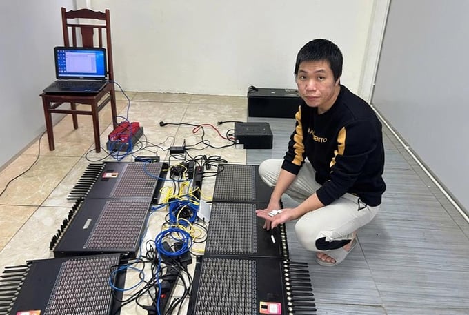 Nghi phạm và tang vật vụ án.