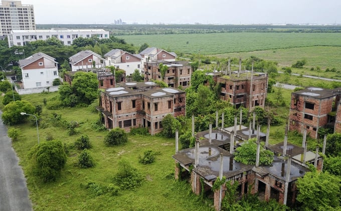 Chính phủ yêu cầu nghiên cứu đánh thuế đối với nhà ở, bất động sản không sử dụng.