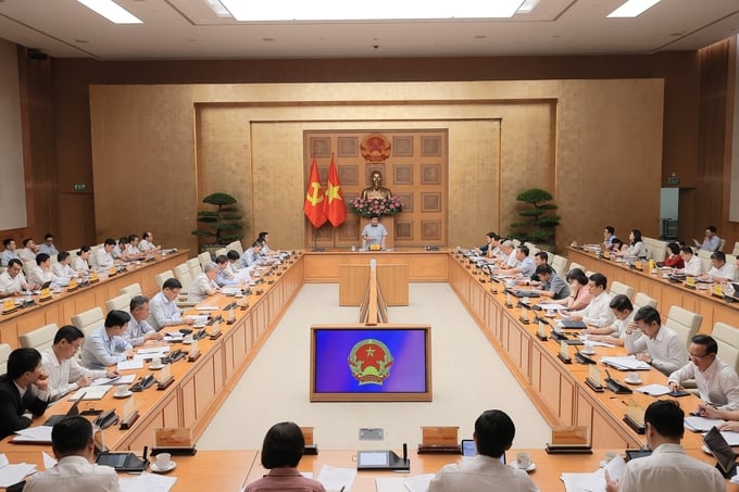 Phó thủ tướng Nguyễn Chí Dũng chủ trì họp về Đề án Tổng kết thực hiện Nghị quyết Trung ương 5 khóa 12 về doanh nghiệp nhà nước.