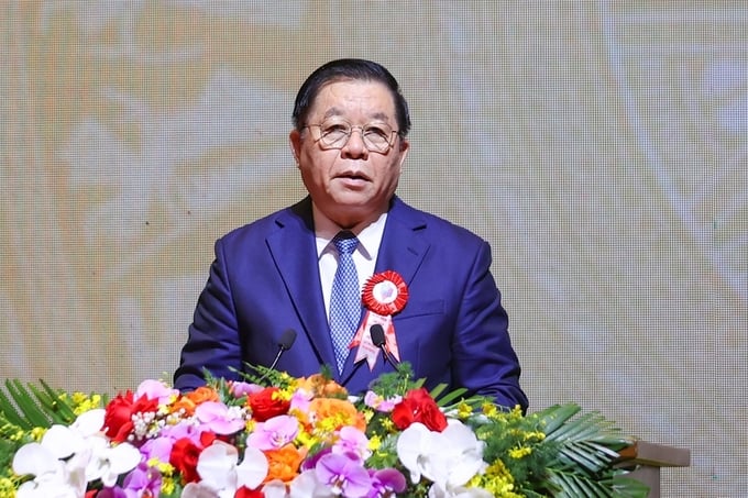 Ông Nguyễn Trọng Nghĩa, Ủy viên Bộ Chính trị, Bí thư Trung ương Đảng, Trưởng ban Tuyên giáo và Dân vận Trung ương trình bày diễn văn tại Lễ kỷ niệm - Ảnh: VGP/Nhật Bắc