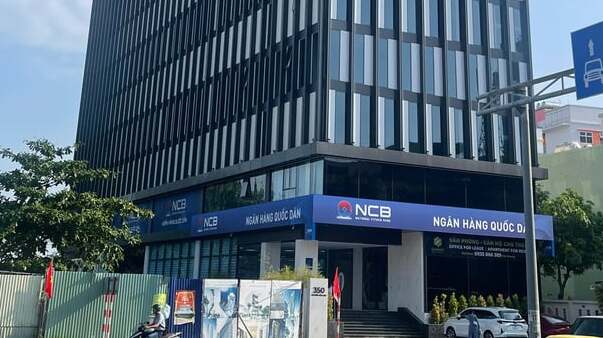 Tòa nhà The Summit Building tọa lạc tại 350 Nguyễn Văn Linh, Tp. Đà Nẵng