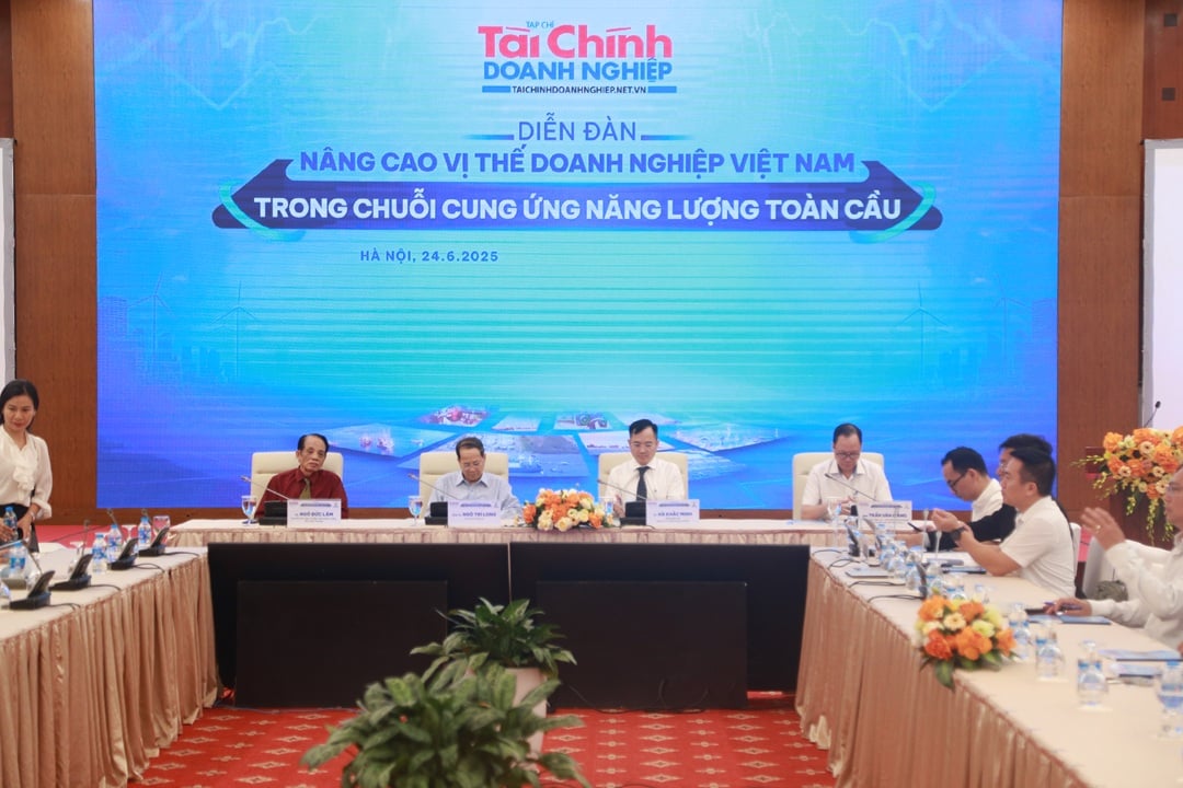 Các diễn giả tham gia phiên Tọa đàm.