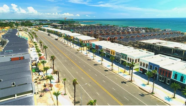 Công ty TNHH The Forest City đang là chủ đầu tư dự án phân khu NovaWorld Hồ Tràm – The Tropicana thuộc dự án NovaWorld Hồ Tràm do Tập đoàn Novaland làm chủ đầu tư tại Bà Rịa – Vũng Tàu.