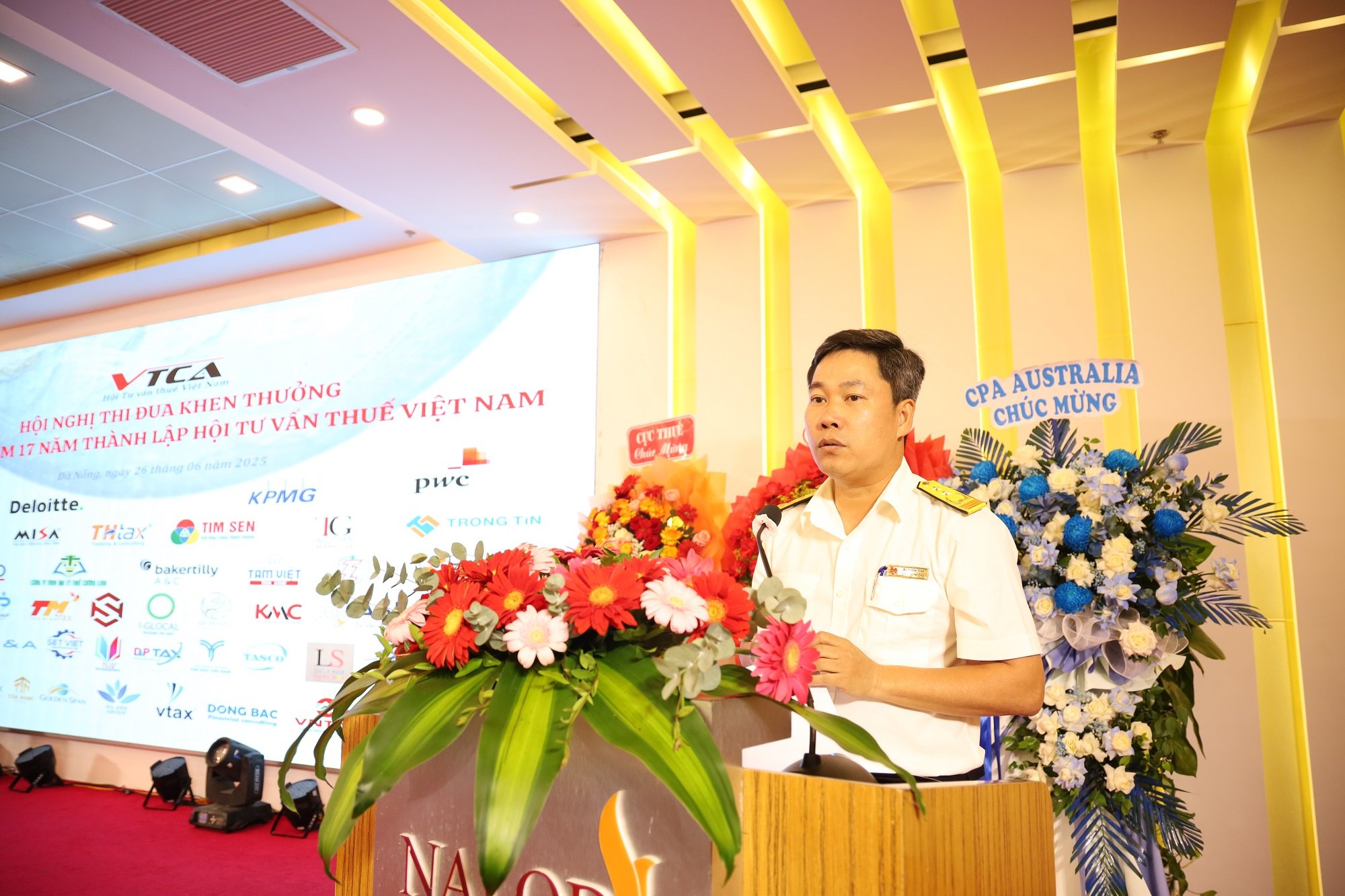 Chi cục trưởng Chi cục Thuế Khu vực 12 Bùi Khánh Toàn.
