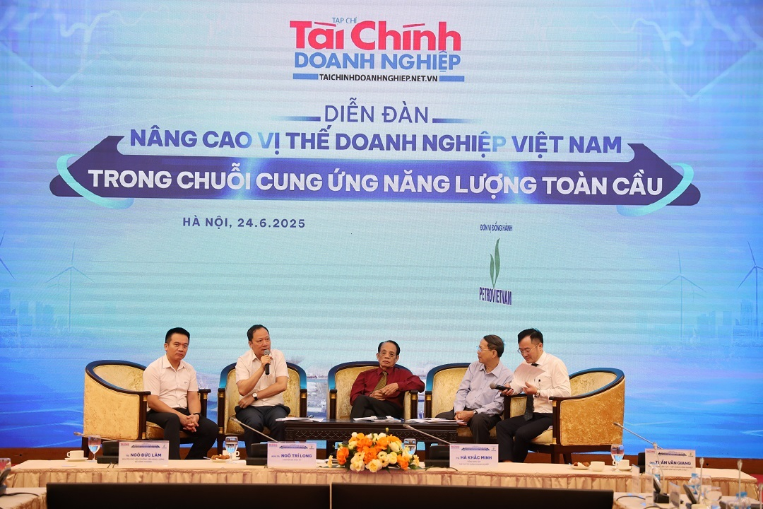 Các diễn giả tham gia phiên Tọa đàm.