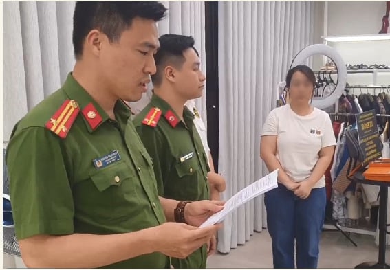 Cơ quan Công an ra quyết định tạm giữ hình sự Nguyễn Thị Thu Hường.