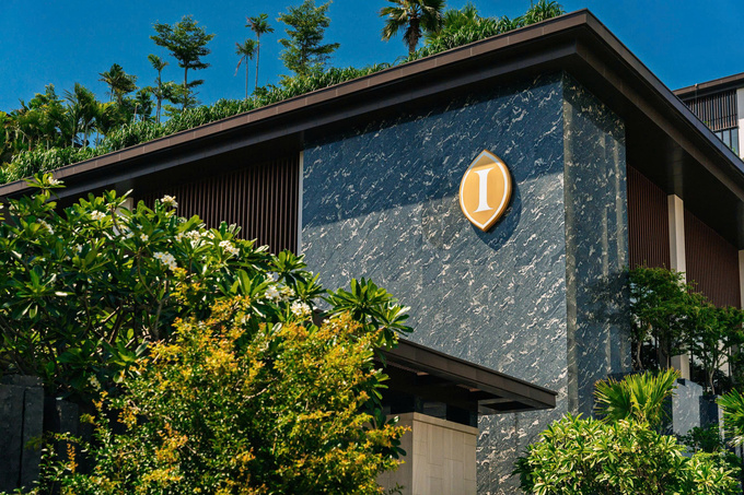 Khu nghỉ dưỡng InterContinental Halong Bay chính thức đón khách đúng ngày truyền thống ngành Du lịch Việt Nam (9/7).