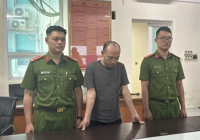 Đối tượng Nguyễn Văn Soạn bọ bắt vì có hành vi trốn thuế.