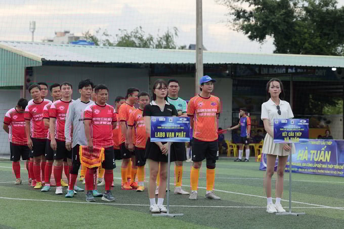 Khai mạc giải bóng đá doanh nghiệp Nghi Sơn miền Nam tranh Cup Laza 2025.