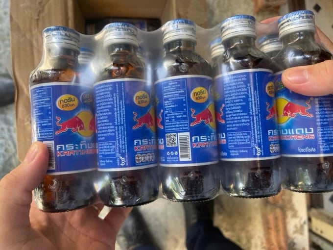 Sản phẩm nước giải khát Krating Daeng của Thái Lan nhập lậu do Công ty TNHH Thương mại và Dịch vụ NPTP kinh doanh.