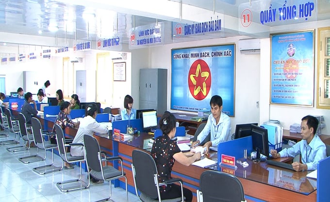 Hà Nội nghiêm cấm lạm dụng yêu cầu bản sao chứng thực.