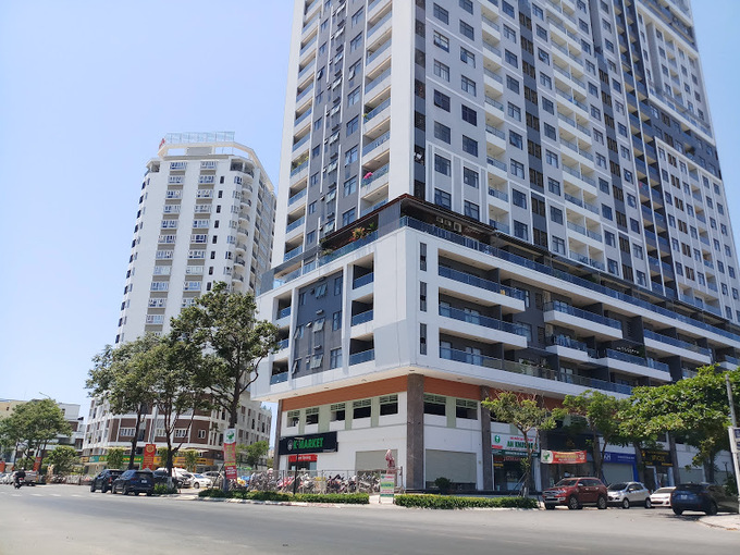 Hơn 180 hộ dân mua căn hộ tại block B chung cư Monarchy vẫn chưa được cấp GCNQSDĐ