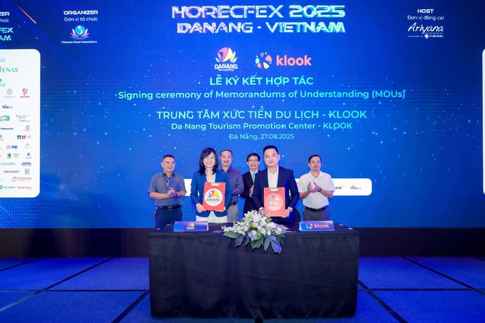 Ký kết MOUs giữa Trung tâm Xúc tiến Du lịch Đà Nẵng và các OTA