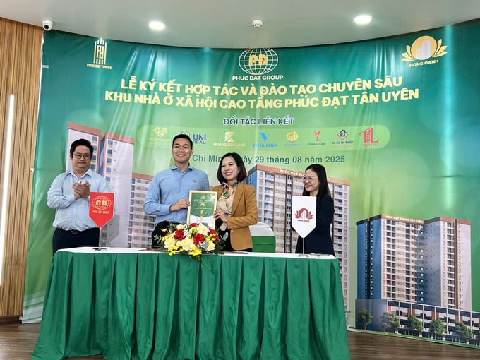 Chủ đầu tư Phúc Đạt Group cùng đơn vị phát triển ký kết hợp tác