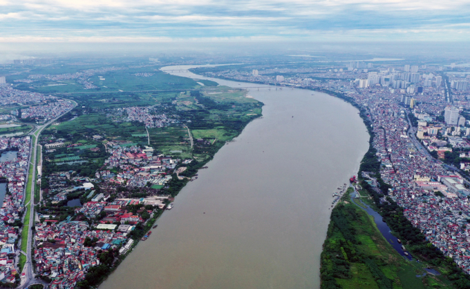 Một đoạn sông Hồng chảy qua địa bàn TP. Hà Nội.