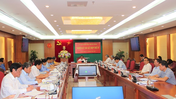 Cuộc họp của Ủy ban kiểm tra Trung ương đi đến quyết định kỷ luật 2 trung tướng và 6 đại tá.